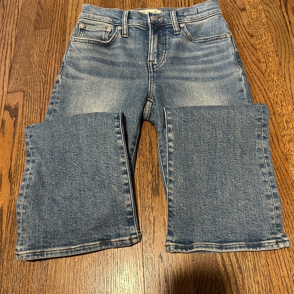 Madewell Midrise Kick Out Jeans - Picture 2 of 7